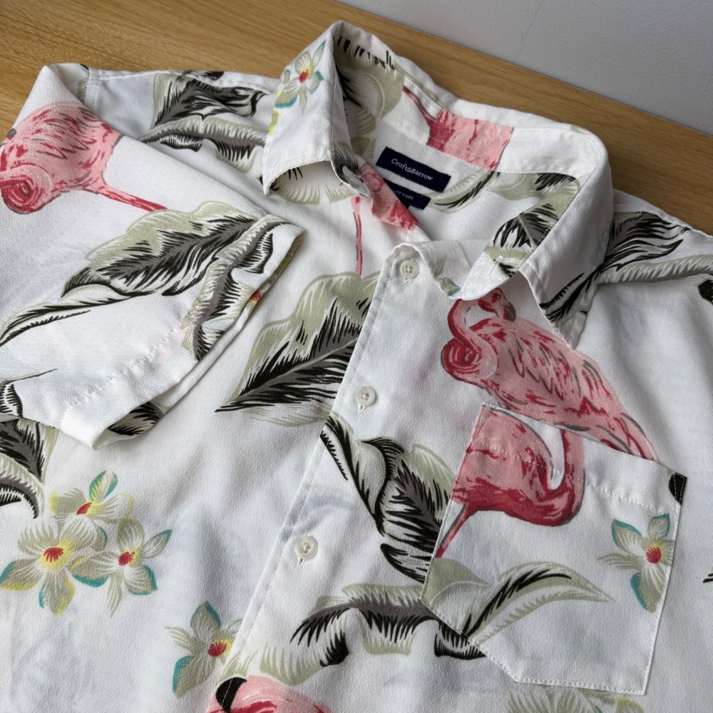 Men Button Down Flamingo Tropical Shirt Large Resortwear Vacation Hawaiian Aloha